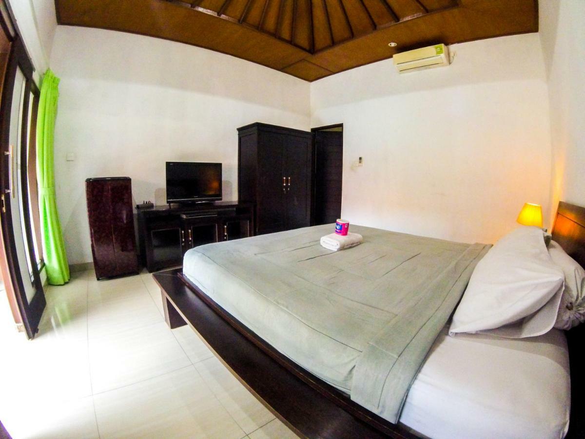 Widi Homestay Canggu Exterior foto